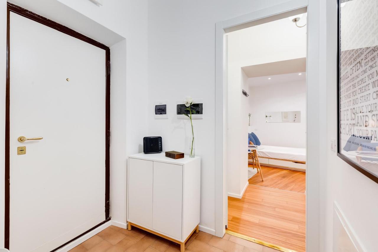 Appartamento Lovely And Modern Nest Near The Colosseum Roma
